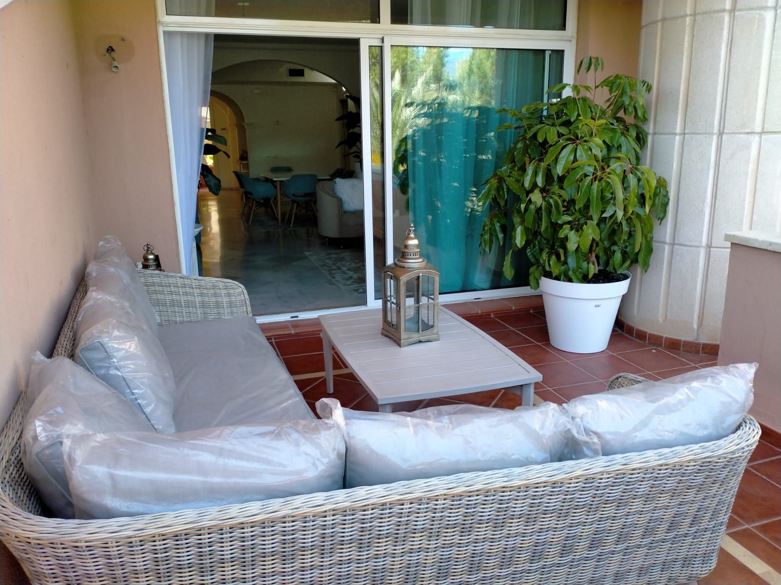 magna marbella luis1 01